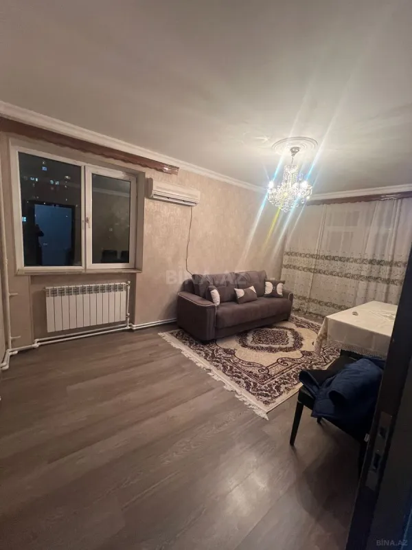 Kirayə verilir 2 otaqlı mənzil 70 m²
