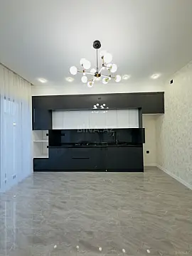 Satılır 4 otaqlı həyət evi 180 m²