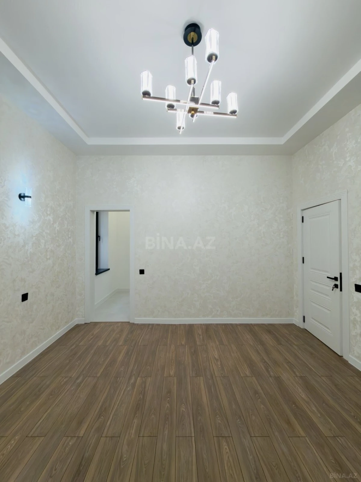 Satılır 4 otaqlı həyət evi 180 m²