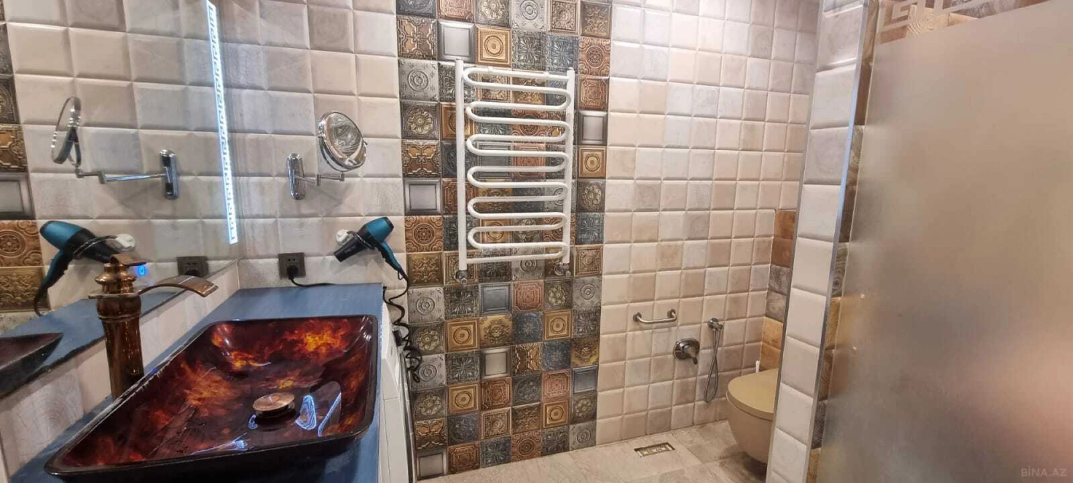 Satılır 3 otaqlı mənzil 115 m²