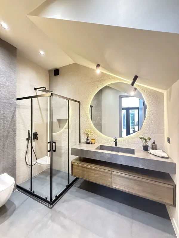 Satılır 4 otaqlı həyət evi 250 m²