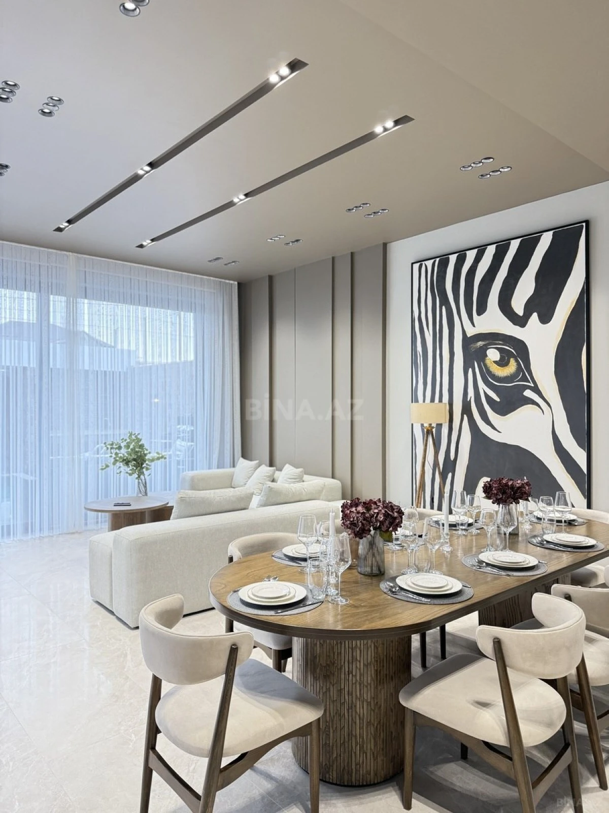 Satılır 4 otaqlı həyət evi 250 m²