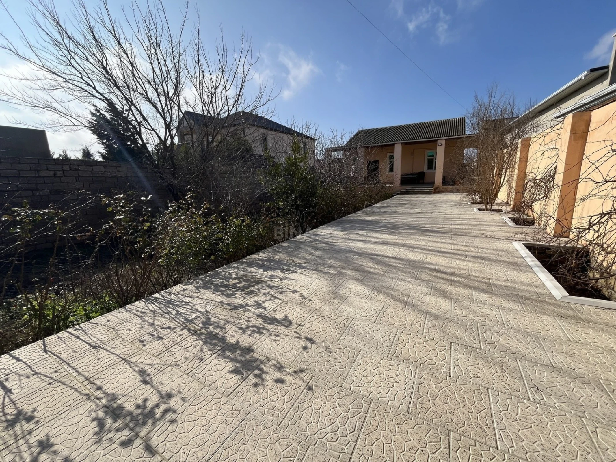 Satılır torpaq sahəsi 6 m²