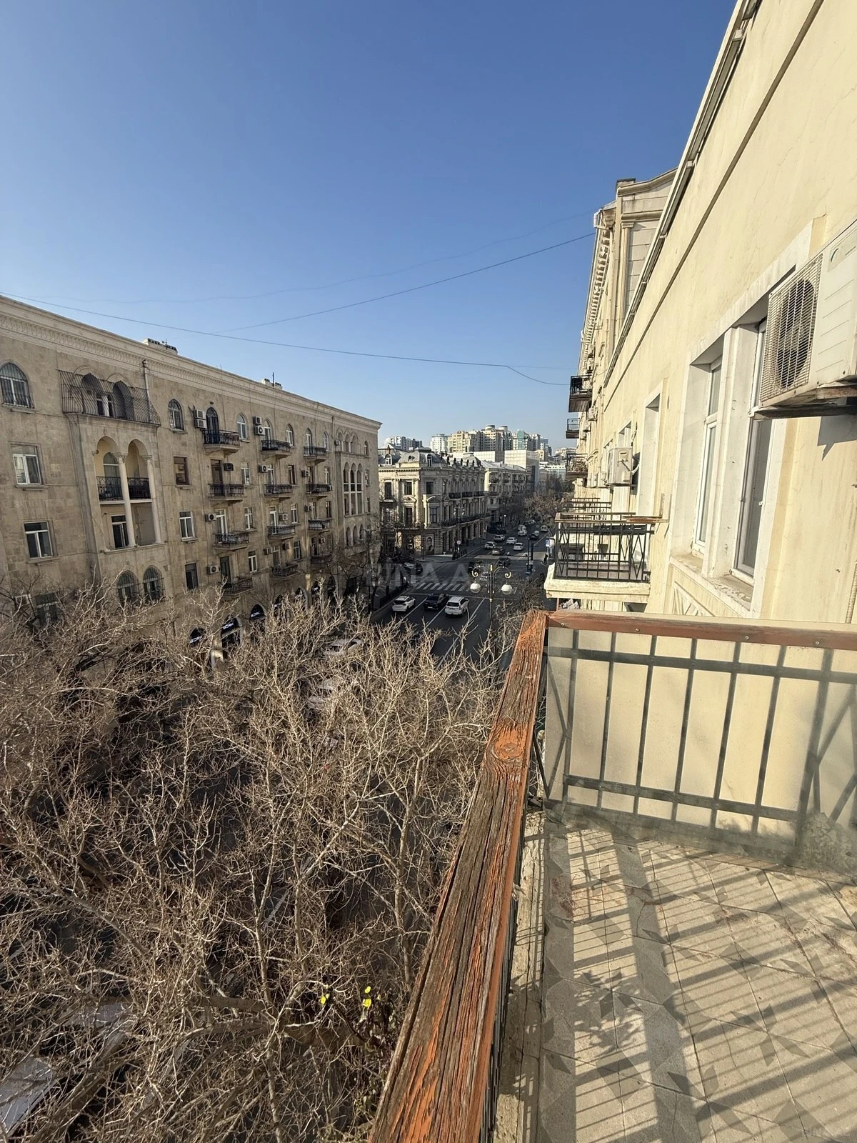 Satılır 3 otaqlı mənzil 100 m²