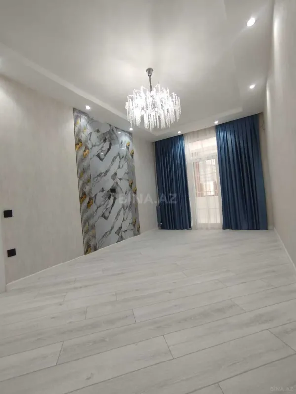 Satılır 4 otaqlı mənzil 103 m²