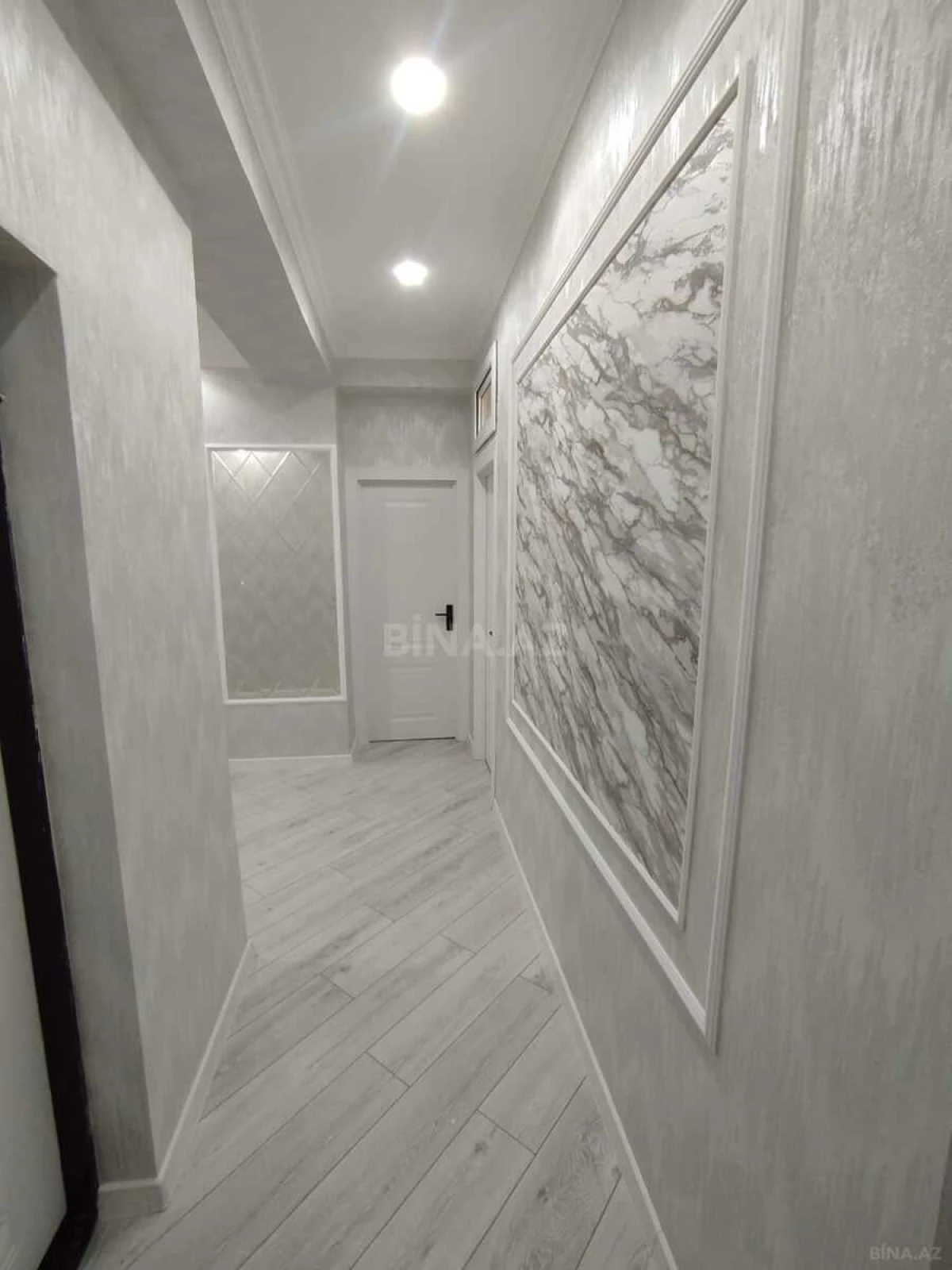 Satılır 4 otaqlı mənzil 103 m²