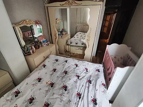 Satılır 2 otaqlı mənzil 45 m²