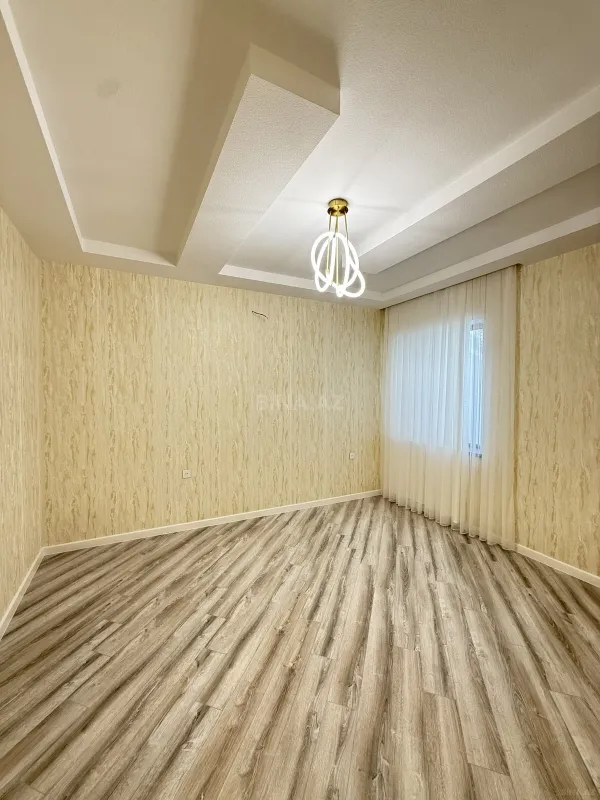 Satılır 4 otaqlı həyət evi 170 m²