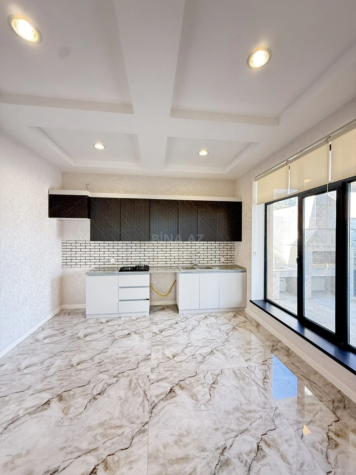 Satılır 4 otaqlı həyət evi 170 m²