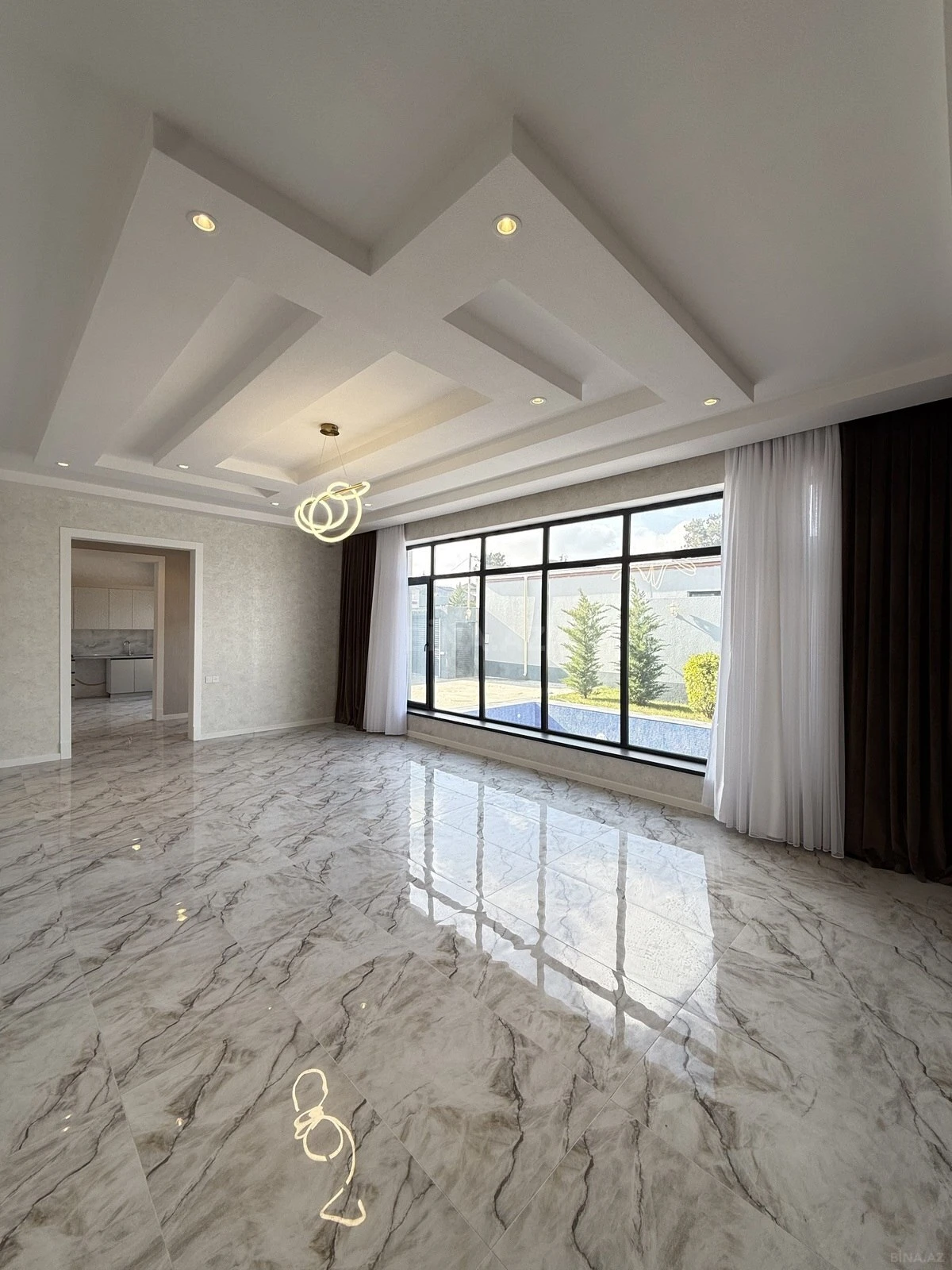 Satılır 4 otaqlı həyət evi 170 m²