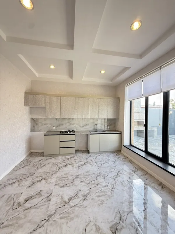Satılır 4 otaqlı həyət evi 170 m²