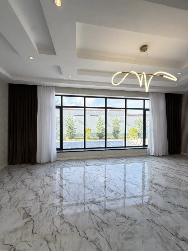 Satılır 4 otaqlı həyət evi 170 m²