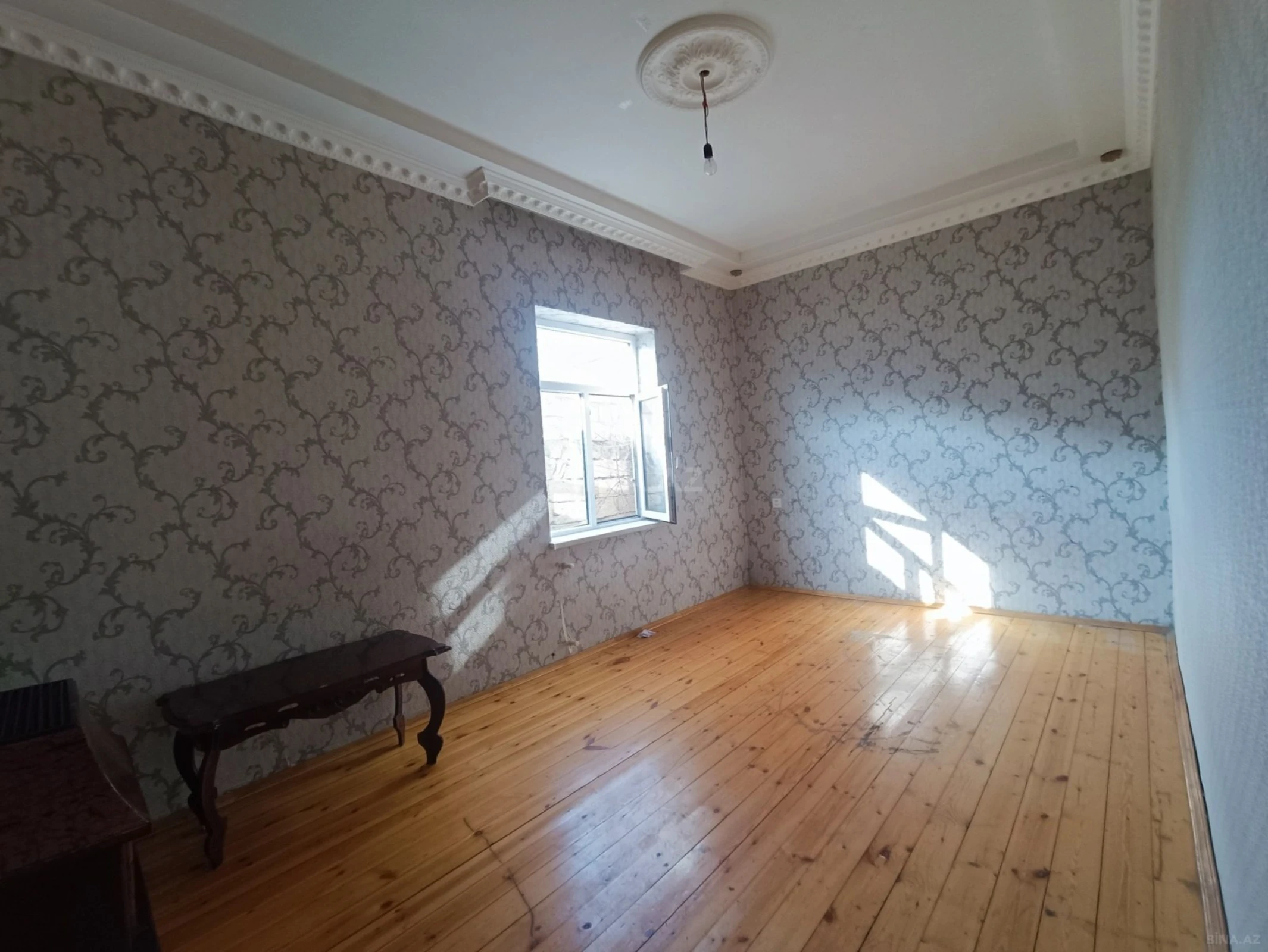 Satılır 2 otaqlı həyət evi 50 m²
