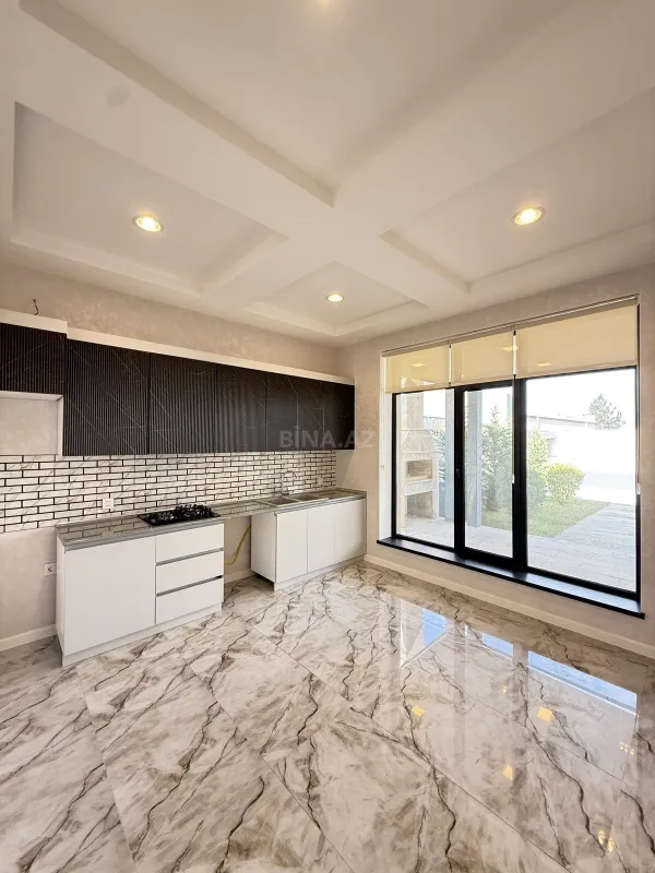 Satılır 4 otaqlı həyət evi 170 m²