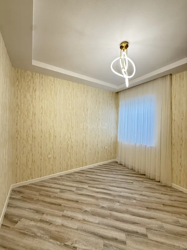 Satılır 4 otaqlı həyət evi 170 m²