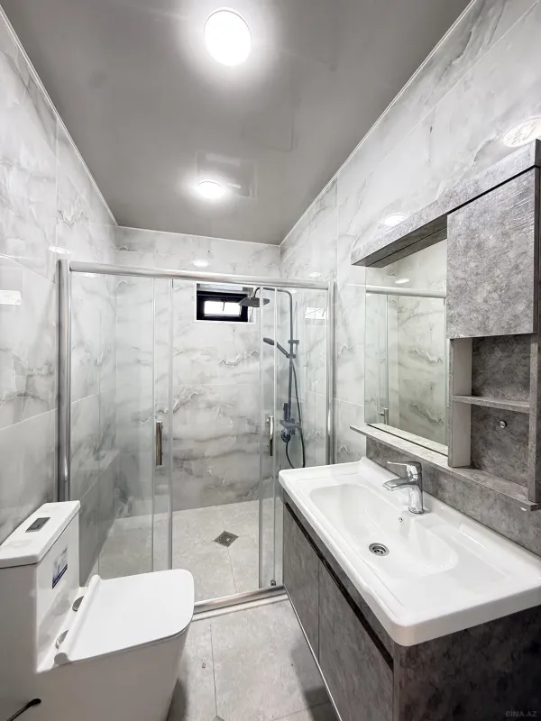 Satılır 4 otaqlı həyət evi 170 m²