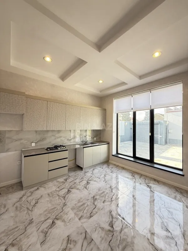 Satılır 4 otaqlı həyət evi 170 m²