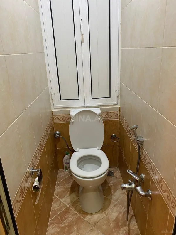Satılır 4 otaqlı mənzil 100 m²
