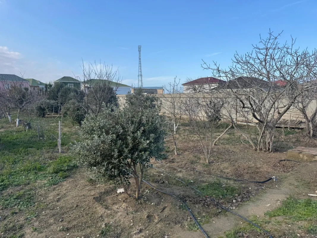 Satılır torpaq sahəsi 12 m²