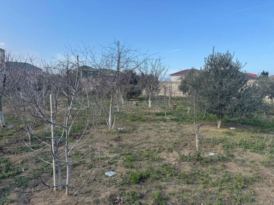 Satılır torpaq sahəsi 12 m²