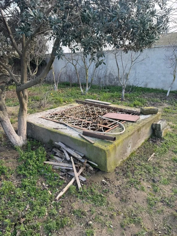 Satılır torpaq sahəsi 12 m²