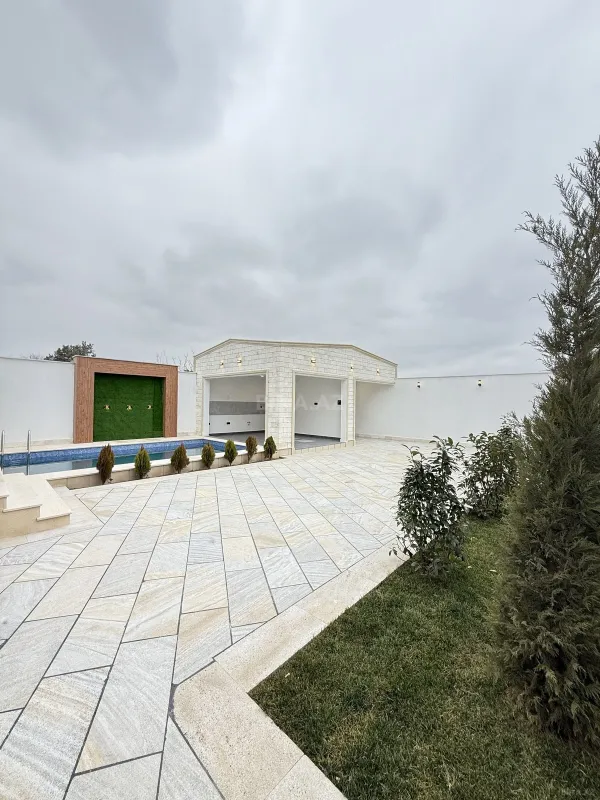 Satılır 4 otaqlı həyət evi 175 m²
