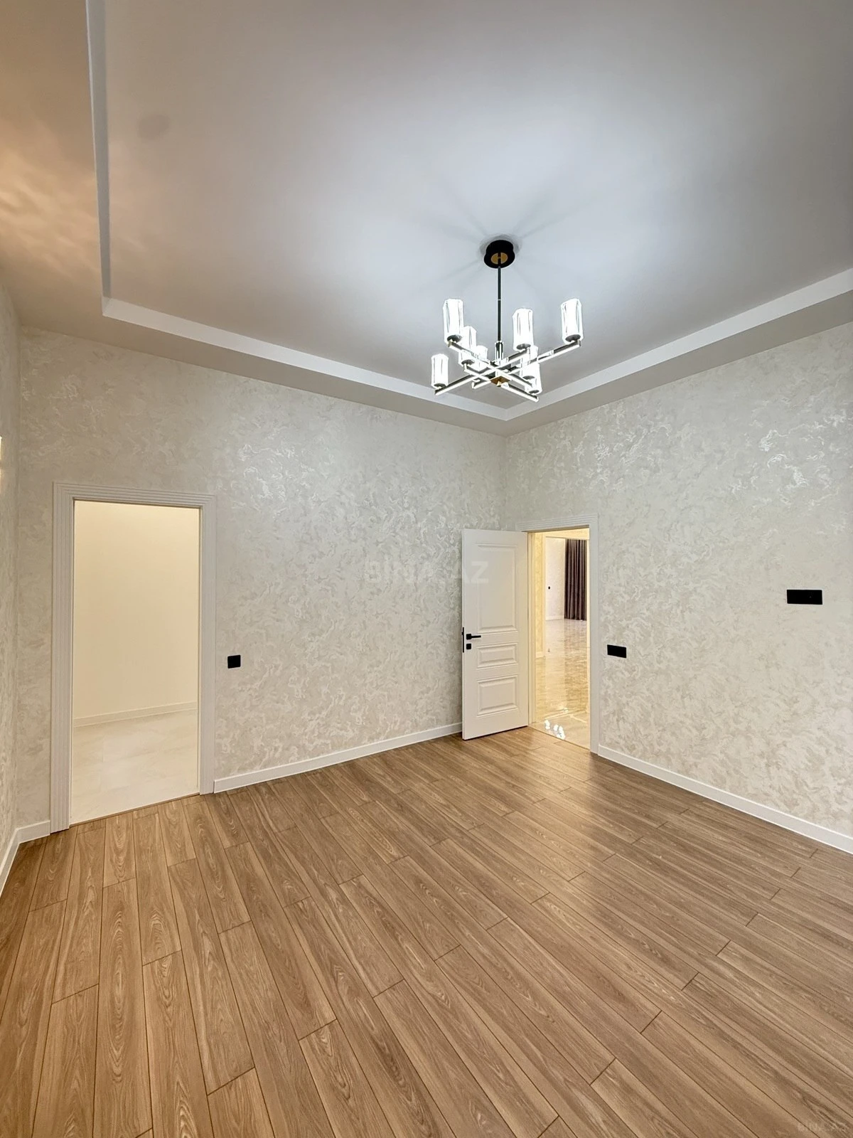 Satılır 4 otaqlı həyət evi 175 m²