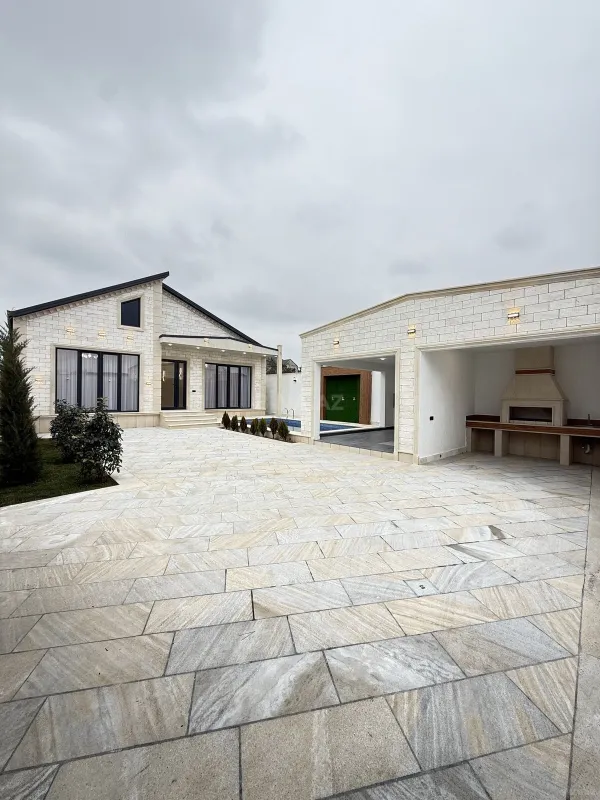 Satılır 4 otaqlı həyət evi 175 m²