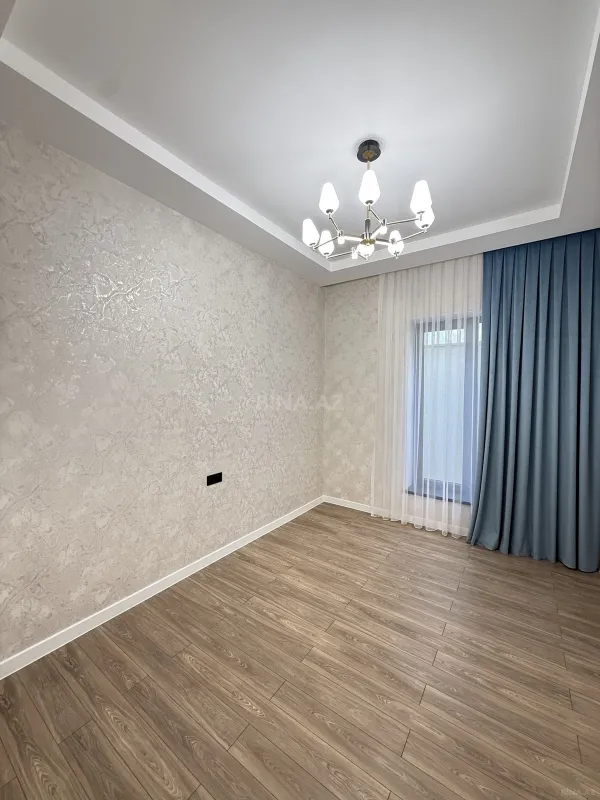 Satılır 4 otaqlı həyət evi 175 m²