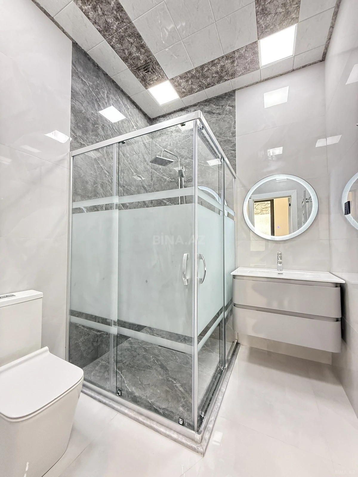 Satılır 4 otaqlı həyət evi 175 m²