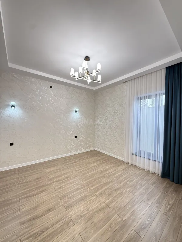 Satılır 4 otaqlı həyət evi 175 m²