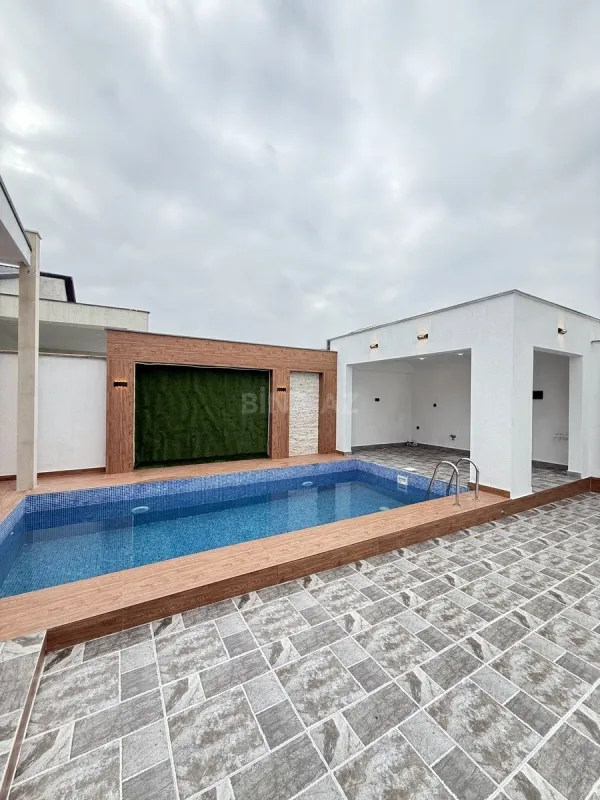 Satılır 4 otaqlı həyət evi 150 m²