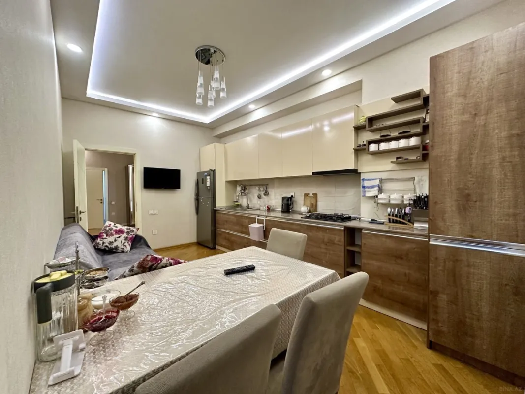 Satılır 3 otaqlı mənzil 88 m²