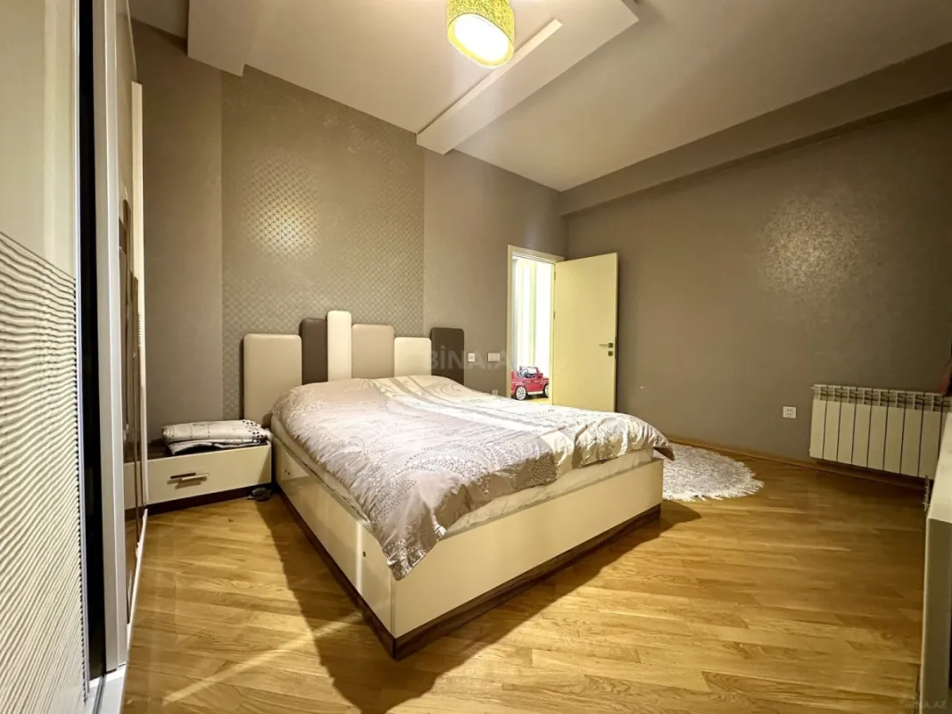 Satılır 3 otaqlı mənzil 88 m²