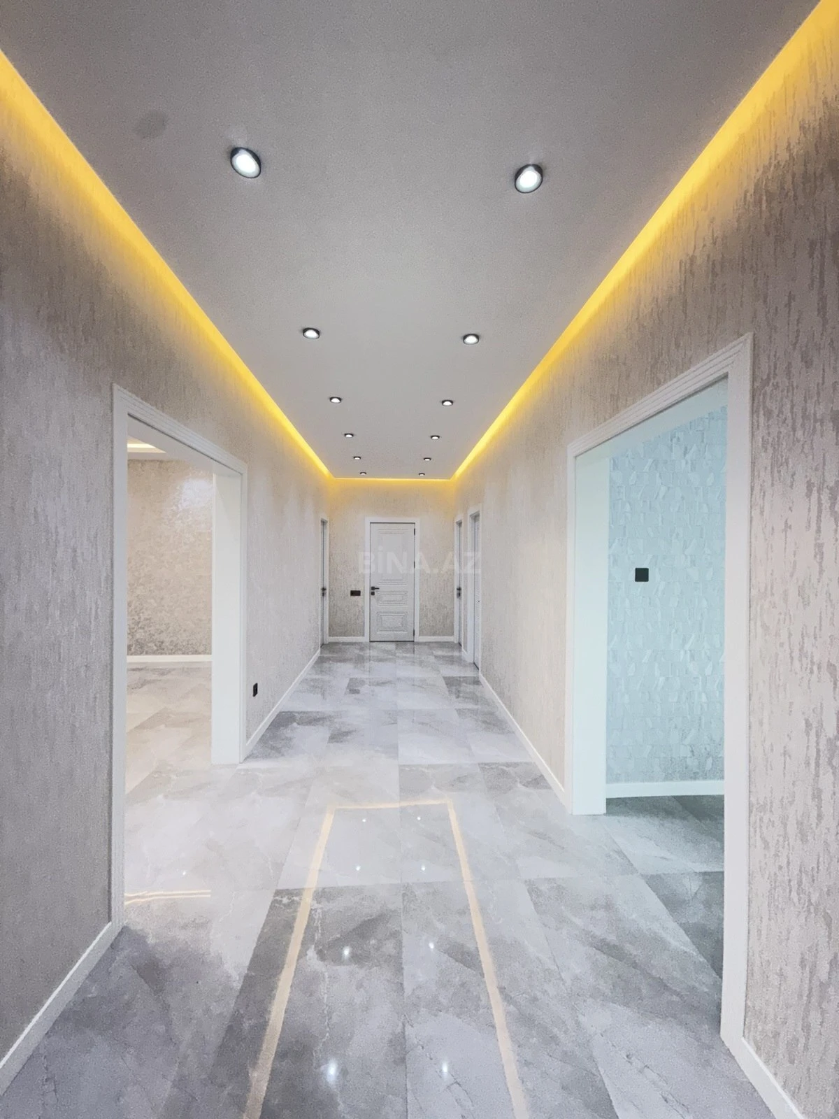 Satılır 4 otaqlı həyət evi 160 m²