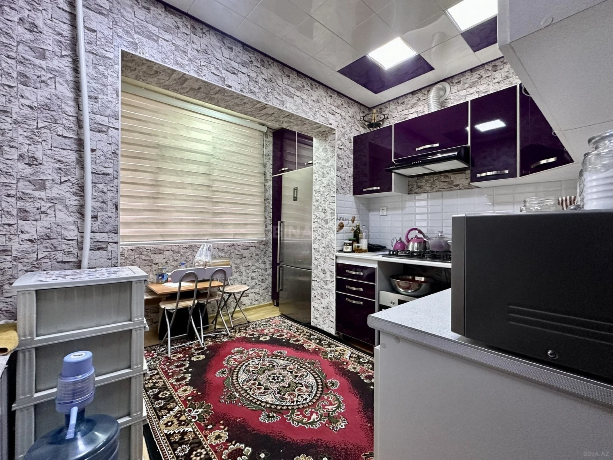 Satılır 5 otaqlı mənzil 120 m²