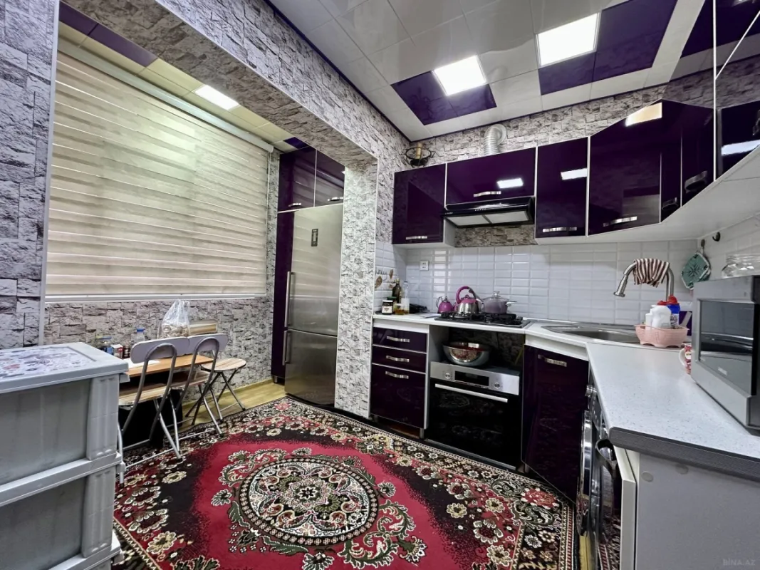 Satılır 5 otaqlı mənzil 120 m²