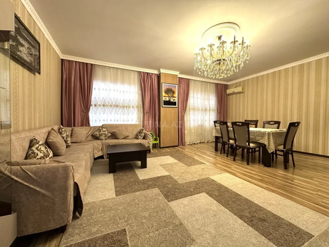 Satılır 5 otaqlı mənzil 120 m²