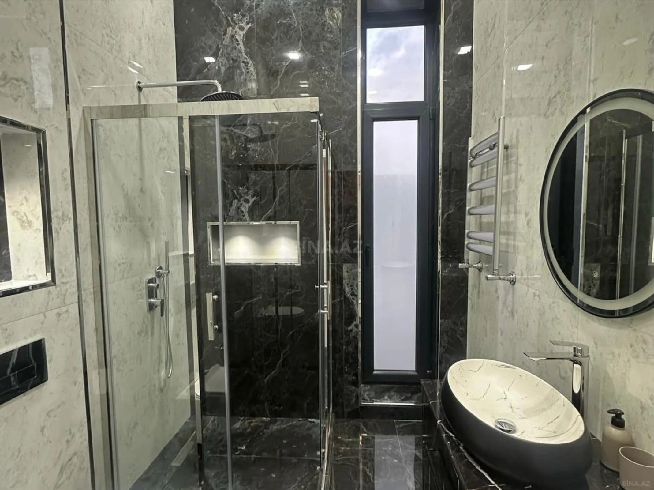 Kirayə verilir 4 otaqlı həyət evi 250 m²