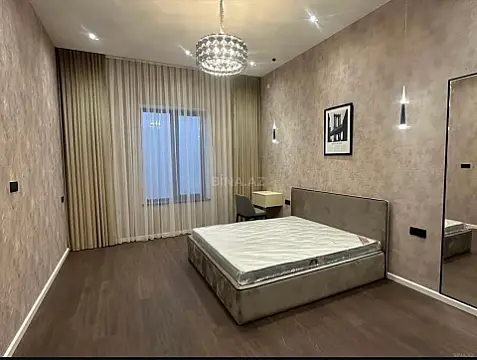 Kirayə verilir 4 otaqlı həyət evi 250 m²