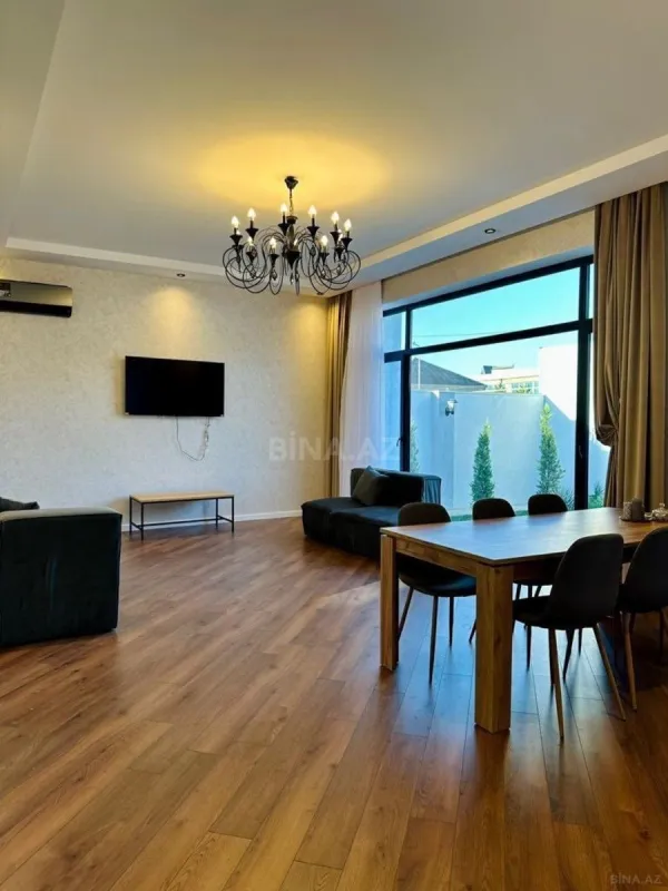 Kirayə verilir 4 otaqlı həyət evi 250 m²