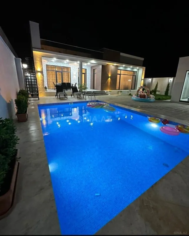 Kirayə verilir 4 otaqlı həyət evi 250 m²