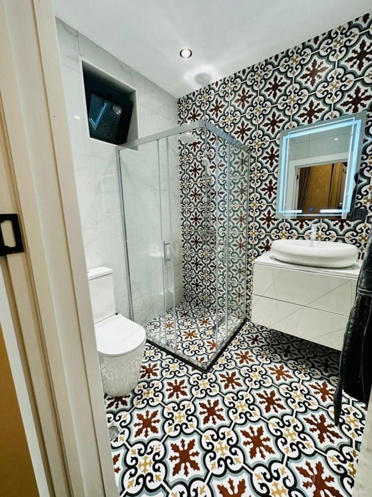 Kirayə verilir 4 otaqlı həyət evi 250 m²