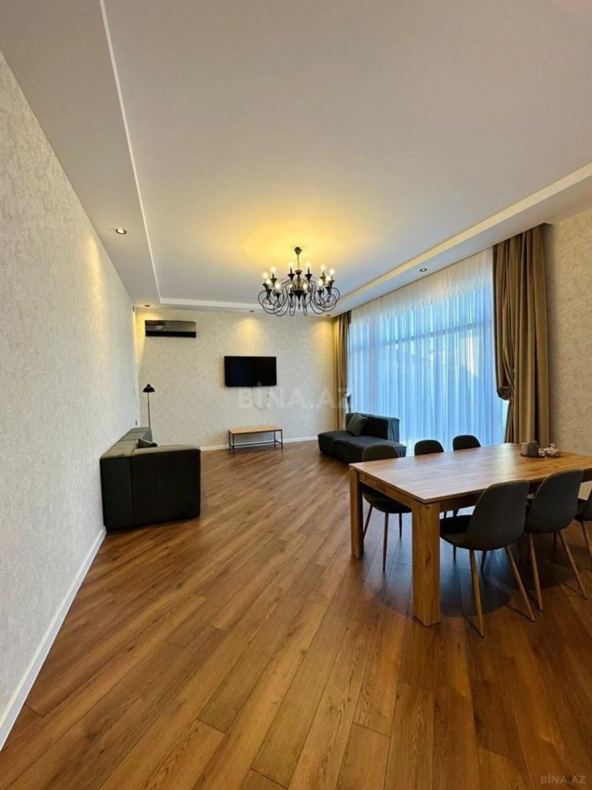 Kirayə verilir 4 otaqlı həyət evi 250 m²