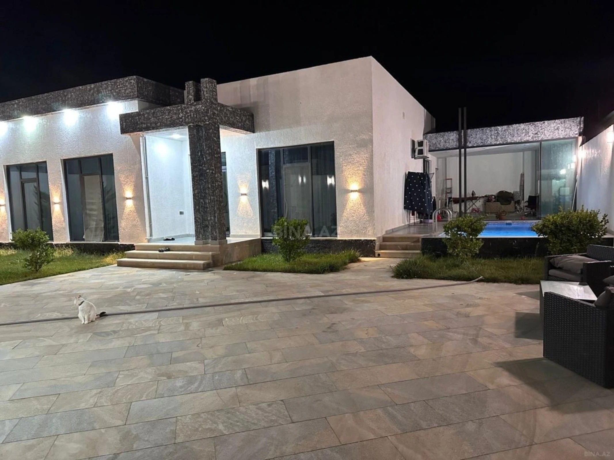 Kirayə verilir 4 otaqlı həyət evi 200 m²