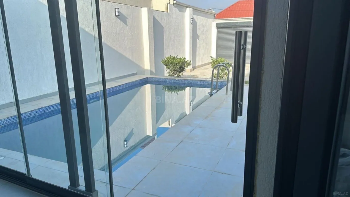 Kirayə verilir 4 otaqlı həyət evi 200 m²