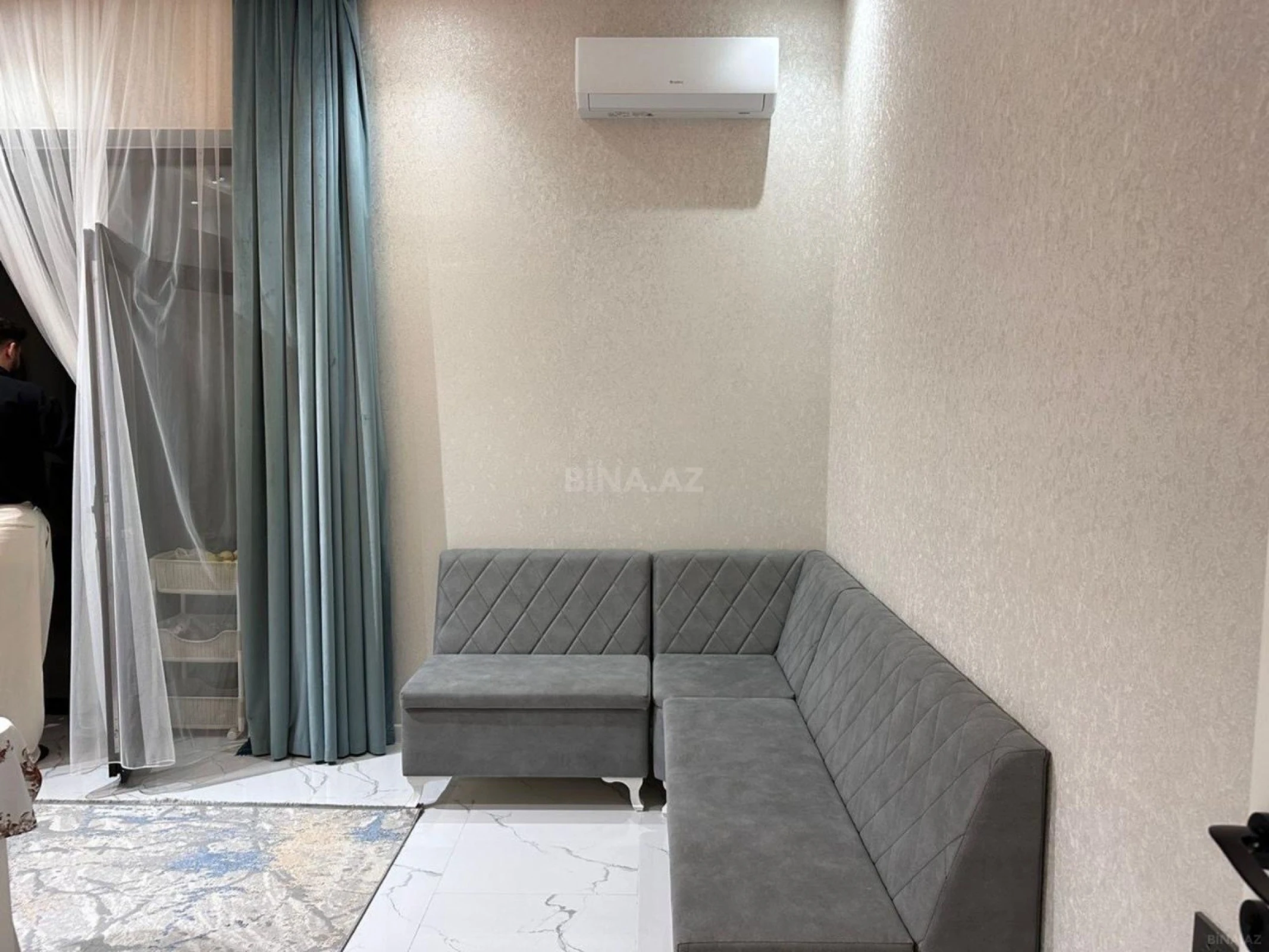 Kirayə verilir 4 otaqlı həyət evi 200 m²