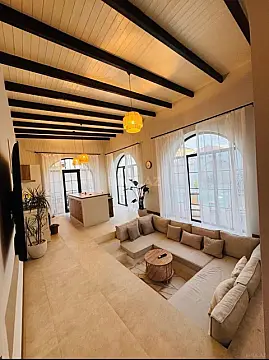 Kirayə verilir 4 otaqlı həyət evi 200 m²