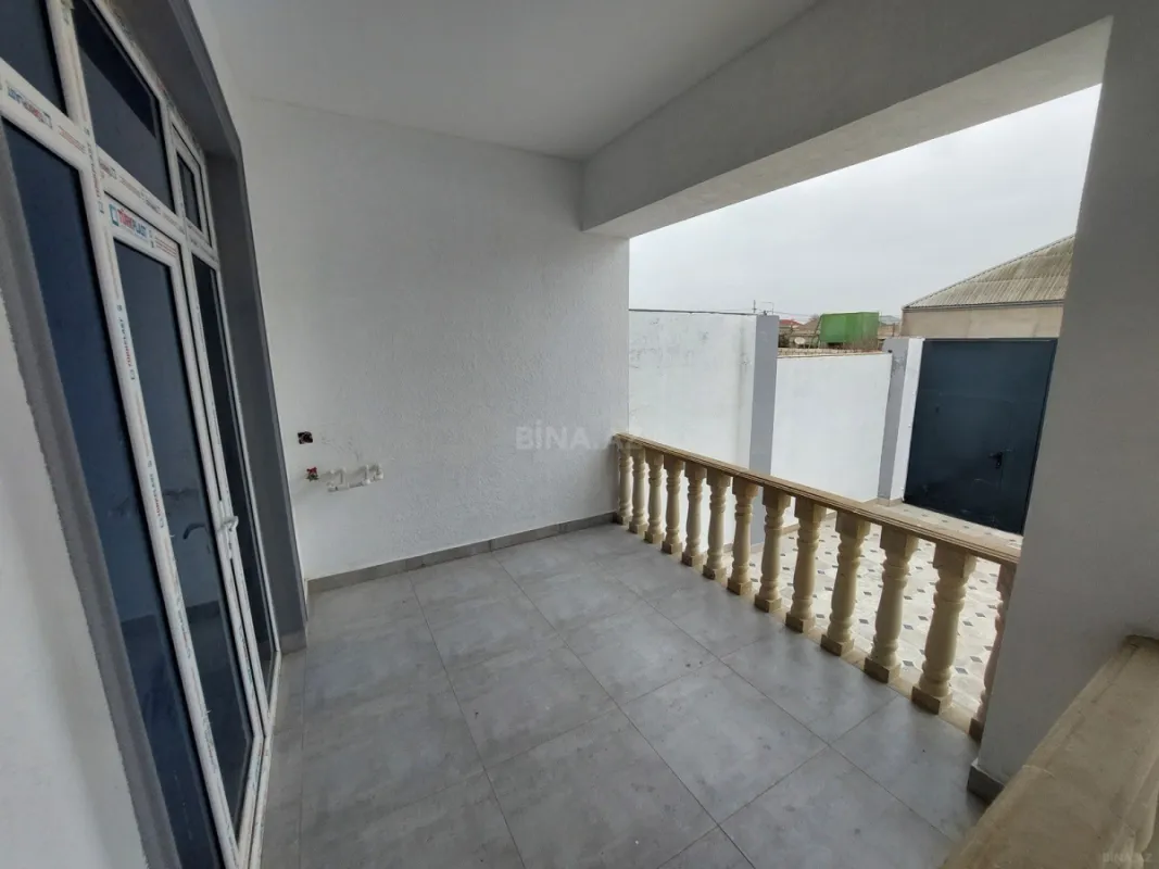 Satılır 4 otaqlı həyət evi 147 m²