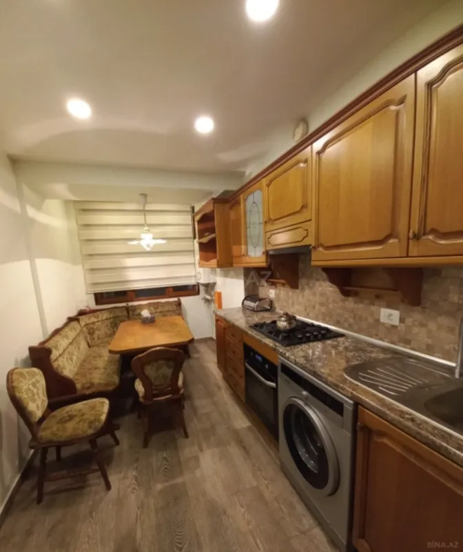 Kirayə verilir 2 otaqlı mənzil 70 m²